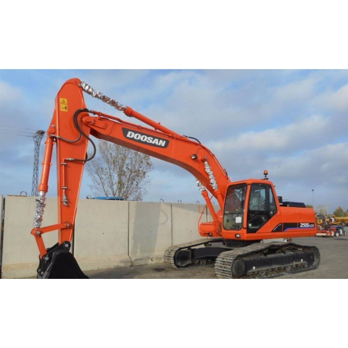Экскаватор Doosan DX225LCA