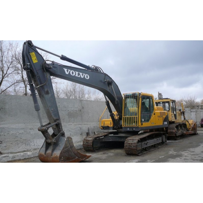 Аренда экскаватора Volvo EC210LC