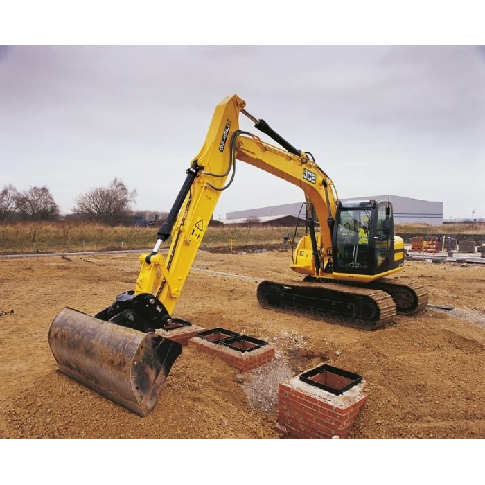 Гусеничный экскаватор «JCB JS 145»